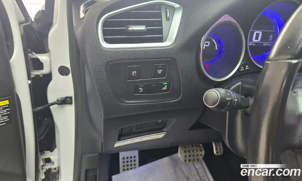 Citroen DS4 2014 2.0 Автомат в Москве № 380782, фото 17