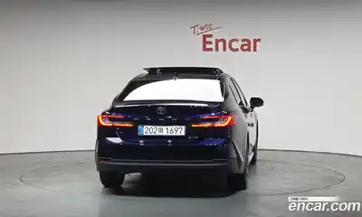 Toyota Camry 2025 2.5 Автомат в Москве № 383889, миниатюра 3