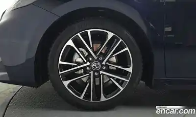 Toyota Camry 2025 2.5 Автомат в Москве № 383889, миниатюра 4