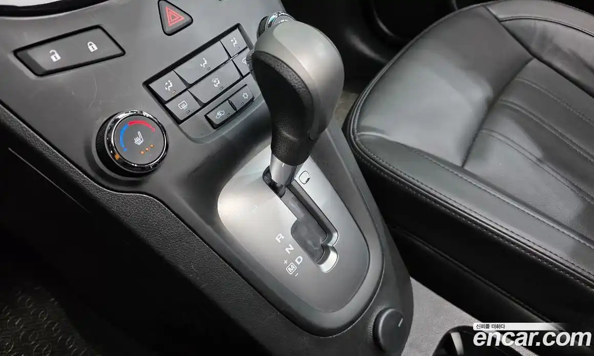 Chevrolet Orlando 2013 2.0 Автомат в Москве № 38691, фото 13