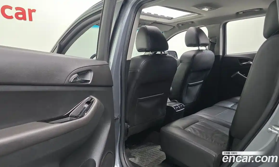 Chevrolet Orlando 2013 2.0 Автомат в Москве № 38691, фото 3