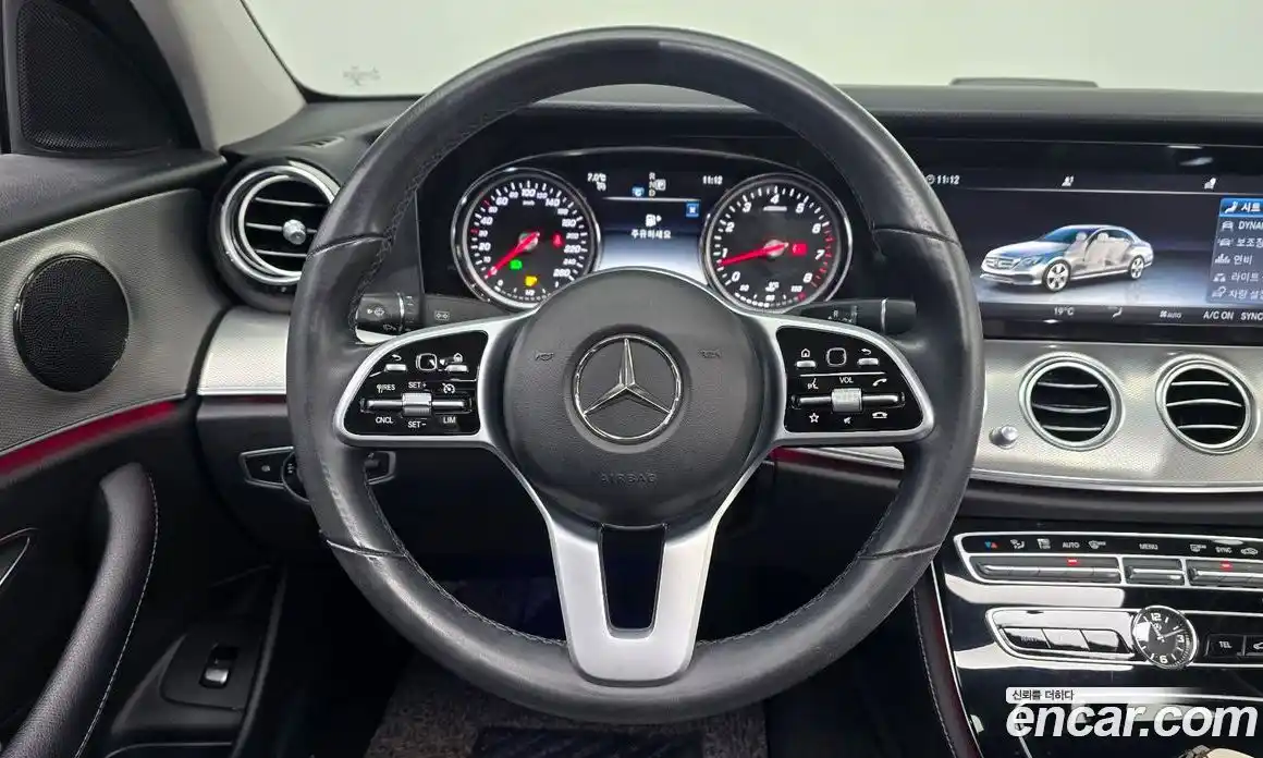 Mercedes-Benz E-Class 2019 2.0 Автомат в Москве № 390500, фото 12