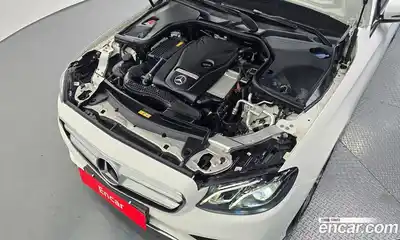 Mercedes-Benz E-Class 2019 2.0 Автомат в Москве № 390500, миниатюра 5