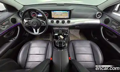 Mercedes-Benz E-Class 2019 2.0 Автомат в Москве № 390500, миниатюра 6