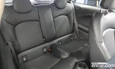 Mini Cooper 2016 1.5 Автомат в Москве № 396567, миниатюра 12