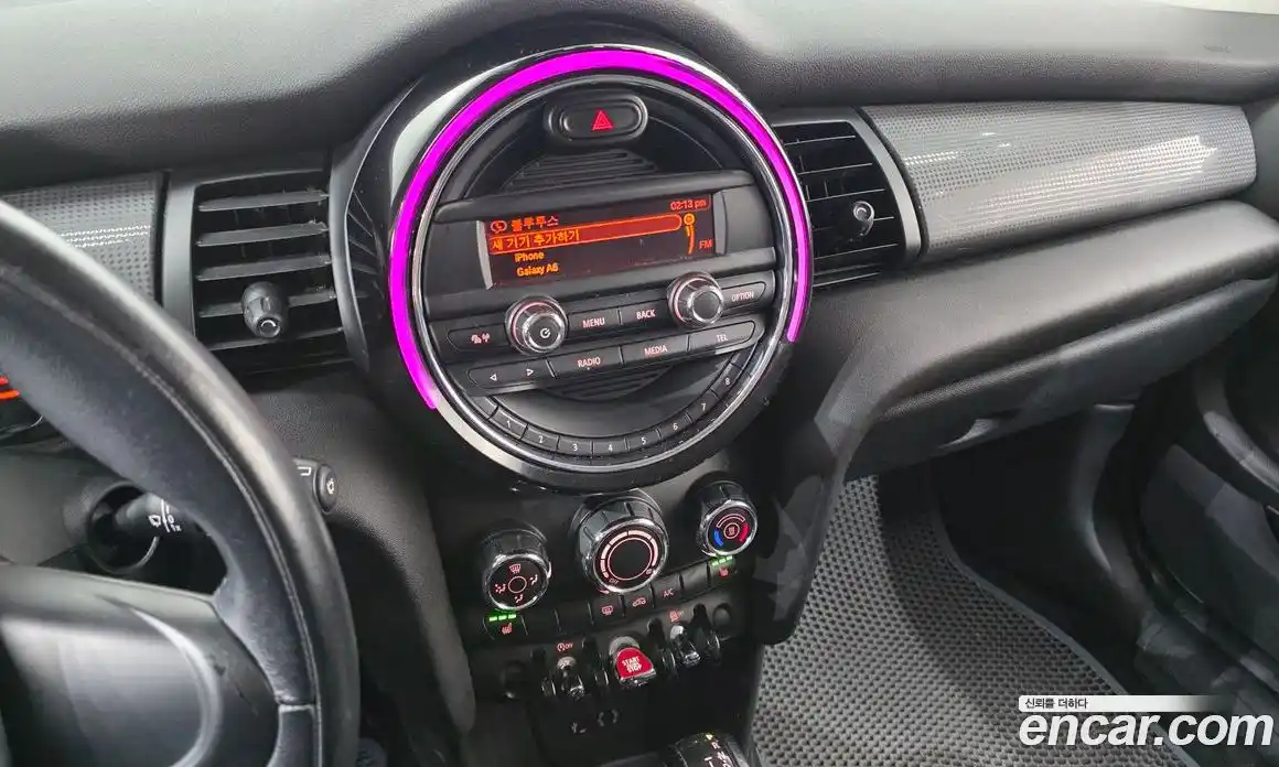 Mini Cooper 2016 1.5 Автомат в Москве № 396567, фото 14