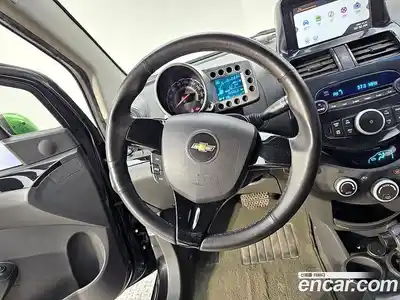Chevrolet Spark 2012 1.0 Автомат в Москве № 396875, миниатюра 11