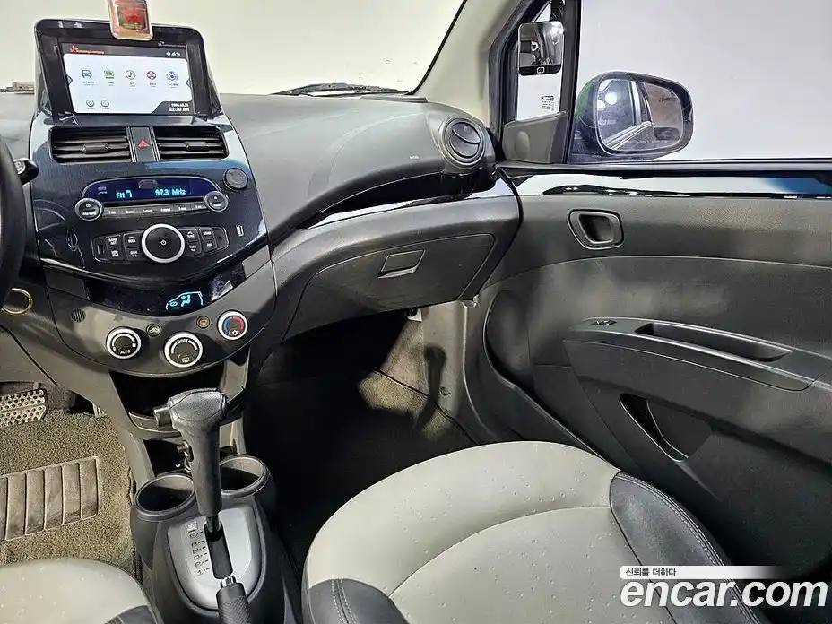 Chevrolet Spark 2012 1.0 Автомат в Москве № 396875, фото 9