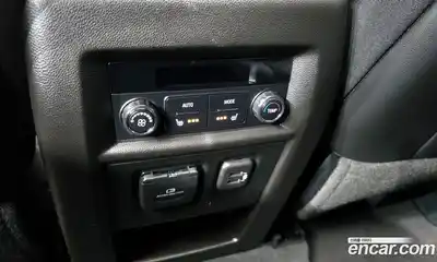 Chevrolet Traverse 2022 3.6 Автомат в Москве № 40086, миниатюра 5