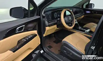 Kia Canival 2023 3.5 Автомат в Москве № 401896, миниатюра 11