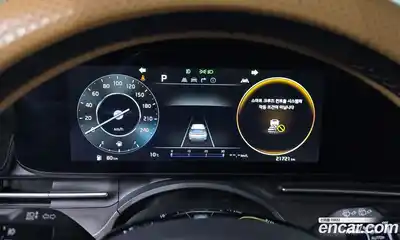 Kia Canival 2023 3.5 Автомат в Москве № 401896, миниатюра 8