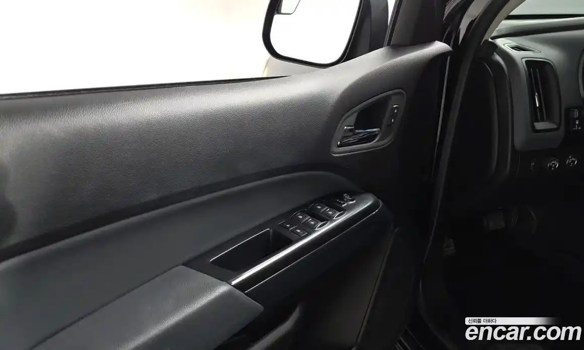 Chevrolet Colorado 2022 3.6 Автомат в Москве № 40285, фото 18