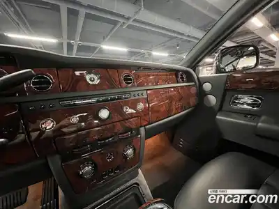 Rolls-Royce Phantom 2016 6.7 Автомат в Москве № 407379, миниатюра 11