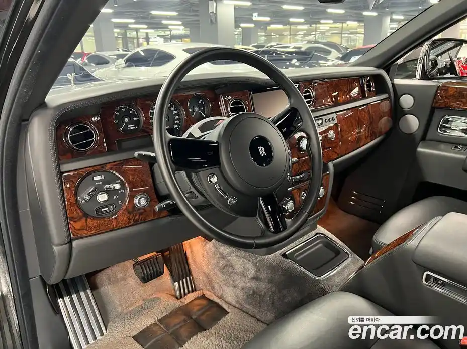 Rolls-Royce Phantom 2016 6.7 Автомат в Москве № 407379, фото 4