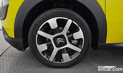 Citroen C4 Cactus 2017 1.6 Автомат в Москве № 407658, миниатюра 5