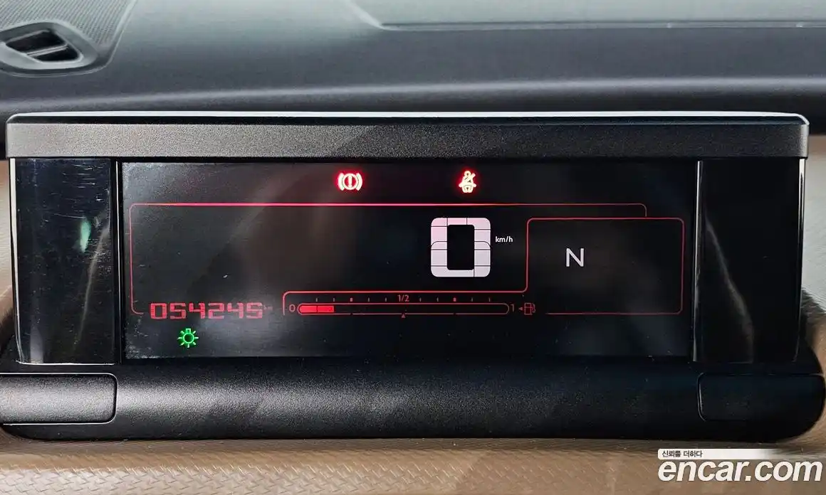 Citroen C4 Cactus 2017 1.6 Автомат в Москве № 407658, фото 8