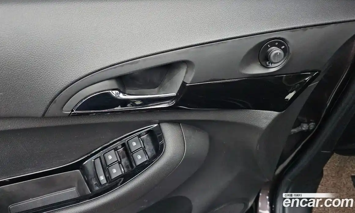 Chevrolet Orlando 2017 2.0 Автомат в Москве № 41809, фото 16