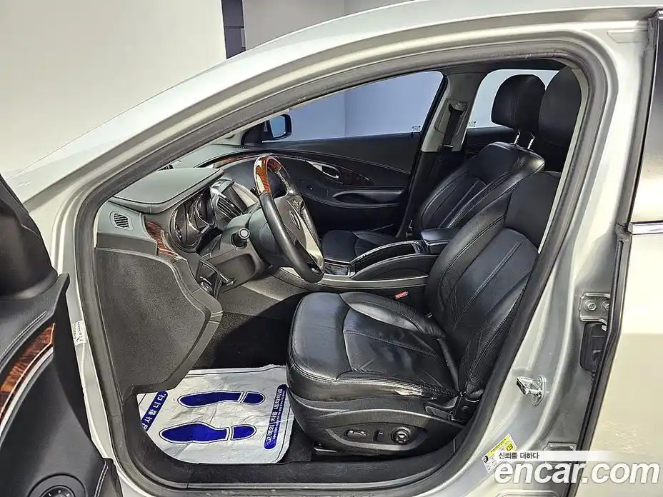 Chevrolet Alpheon 2012 2.4 Автомат в Москве № 42140, фото 8