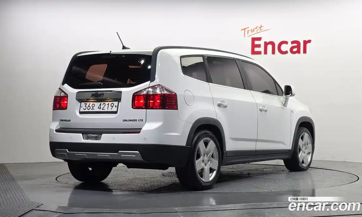 Chevrolet Orlando 2012 2.0 Автомат в Москве № 42301, фото 15