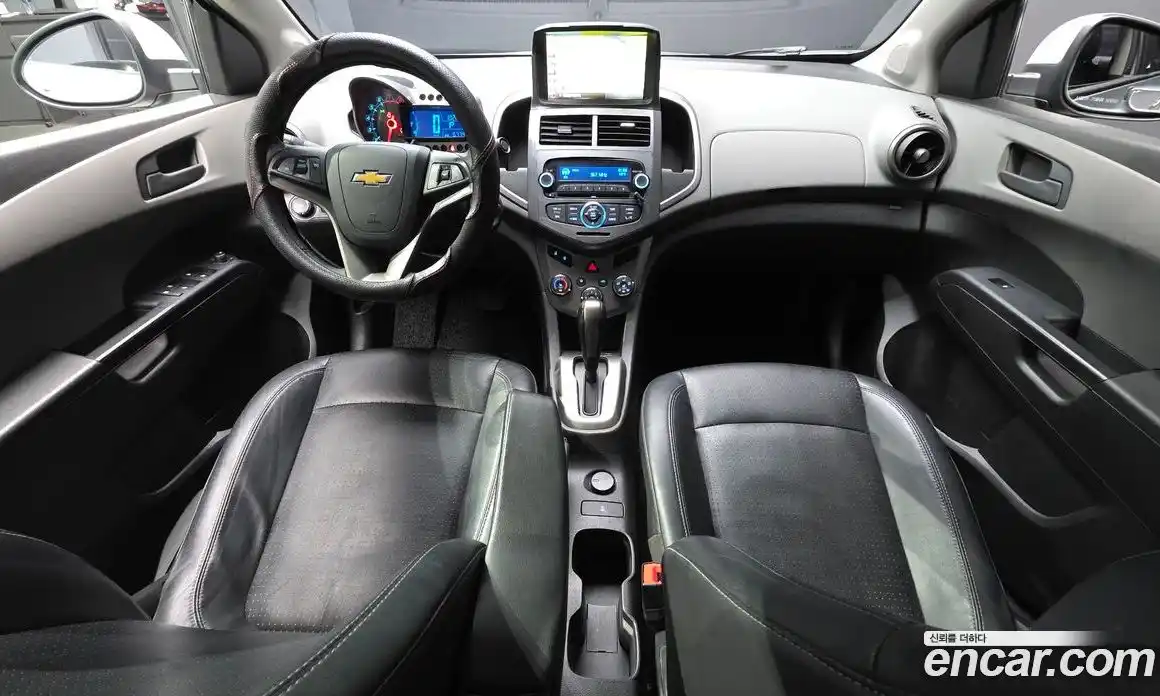 Chevrolet Aveo 2016 1.4 Автомат в Москве № 42320, фото 6