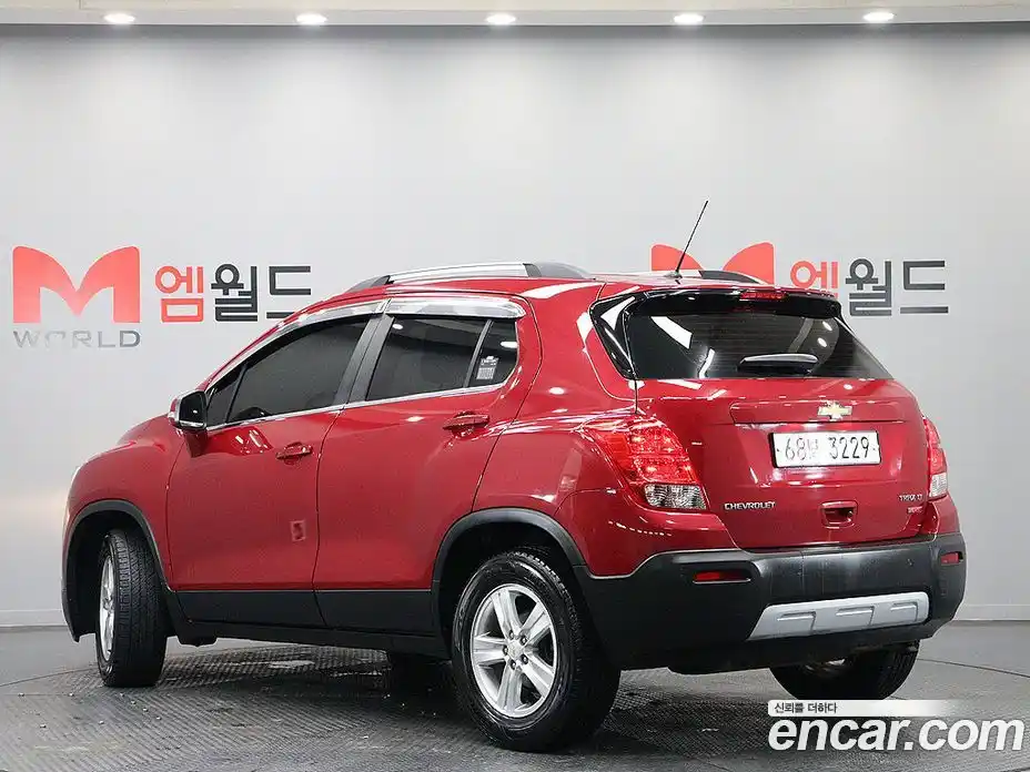 Chevrolet Trax 2015 1.4 Автомат в Москве № 42328, фото 4
