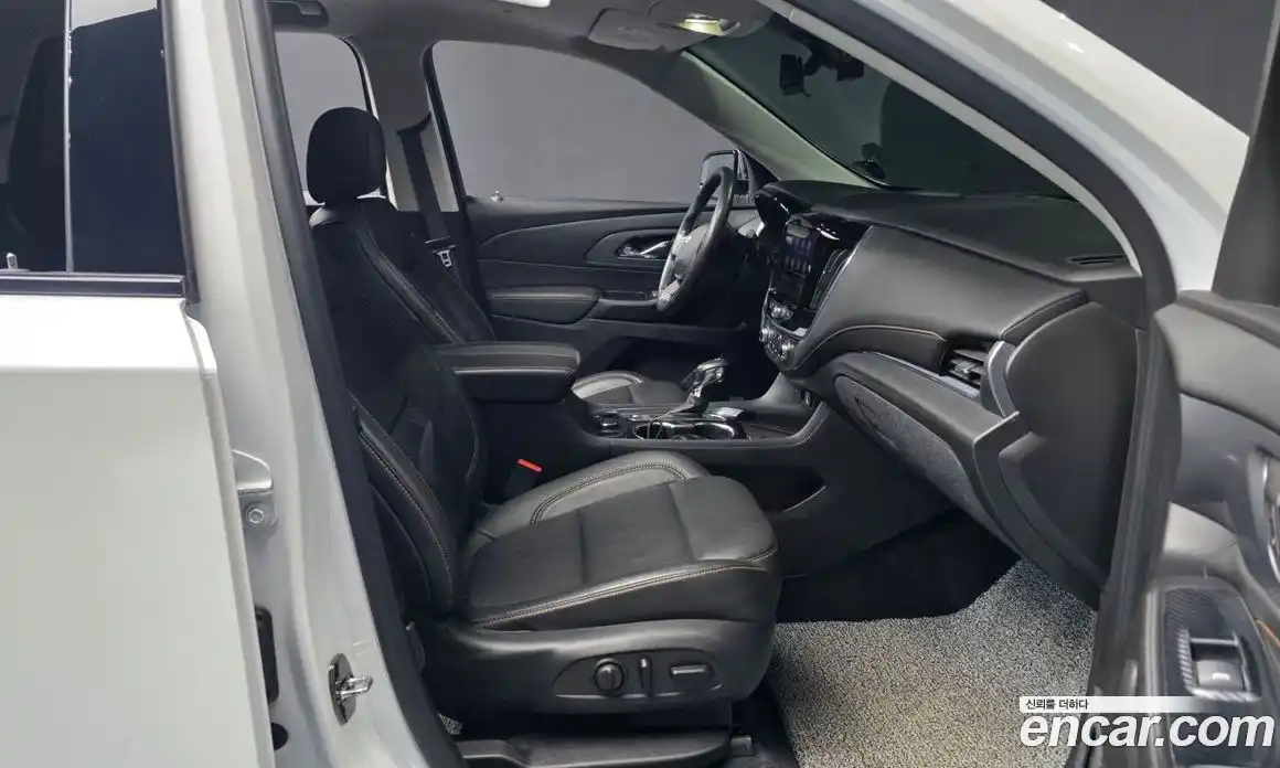 Chevrolet Traverse 2021 3.6 Автомат в Москве № 42360, фото 15