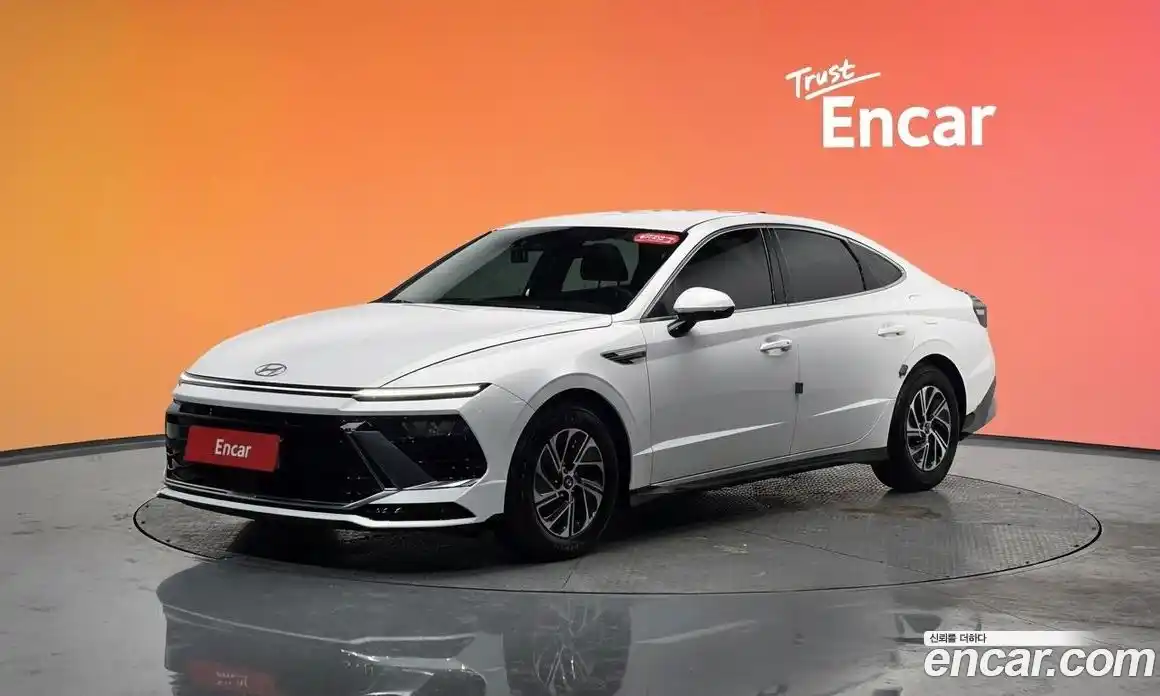 Hyundai Sonata 2024 2.0 Автомат в Москве № 42932, фото 18