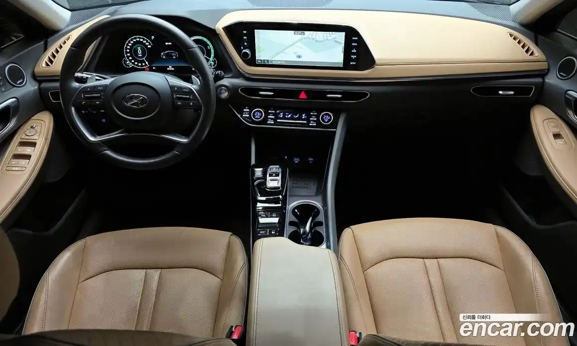 Hyundai Sonata 2023 2.0 Автомат в Москве № 46399, фото 11