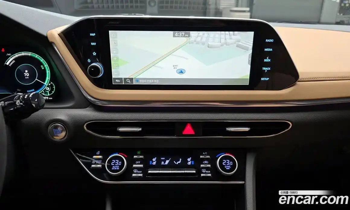 Hyundai Sonata 2023 2.0 Автомат в Москве № 46399, фото 15