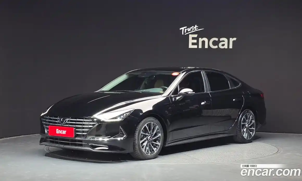 Hyundai Sonata 2023 2.0 Автомат в Москве № 46399, фото 17