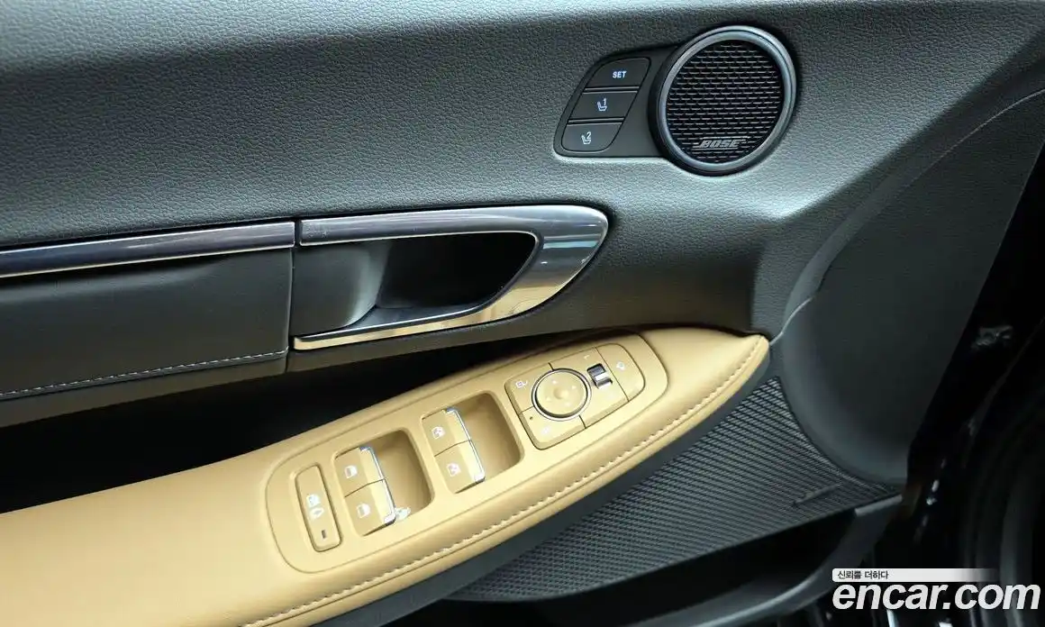 Hyundai Sonata 2023 2.0 Автомат в Москве № 46399, фото 6