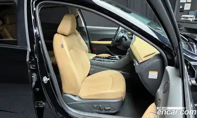 Hyundai Sonata 2023 2.0 Автомат в Москве № 46399, миниатюра 9