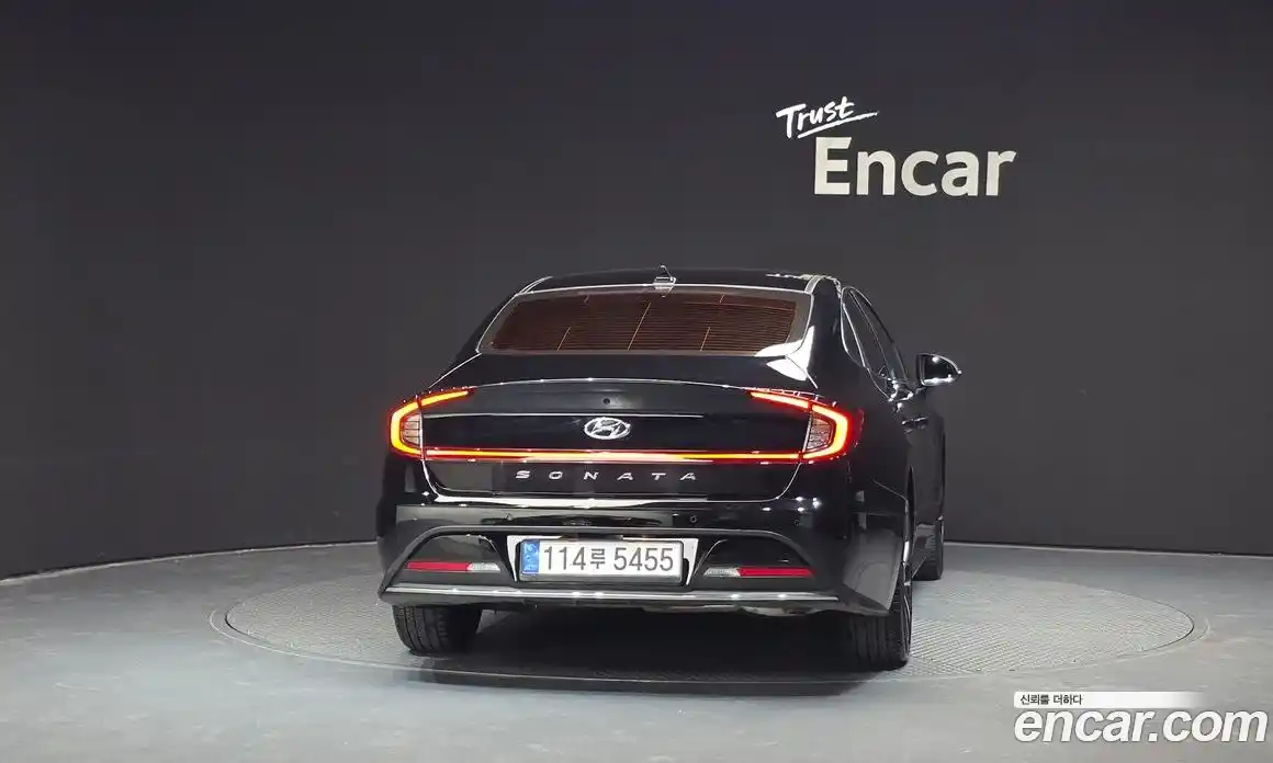 Hyundai Sonata 2023 2.0 Автомат в Москве № 46399, фото 10