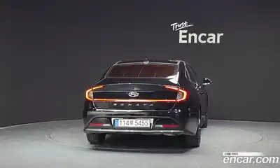 Hyundai Sonata 2023 2.0 Автомат в Москве № 46399, миниатюра 10