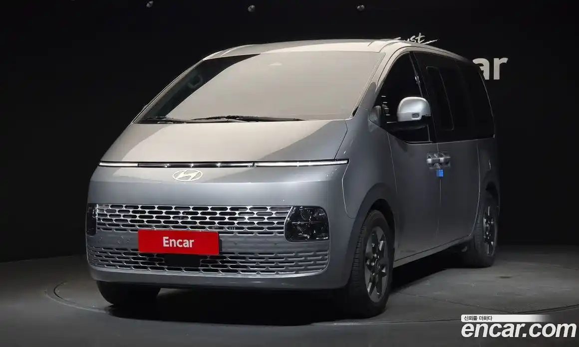 Hyundai Staria 2025 1.6 Автомат в Москве № 50162, фото 16