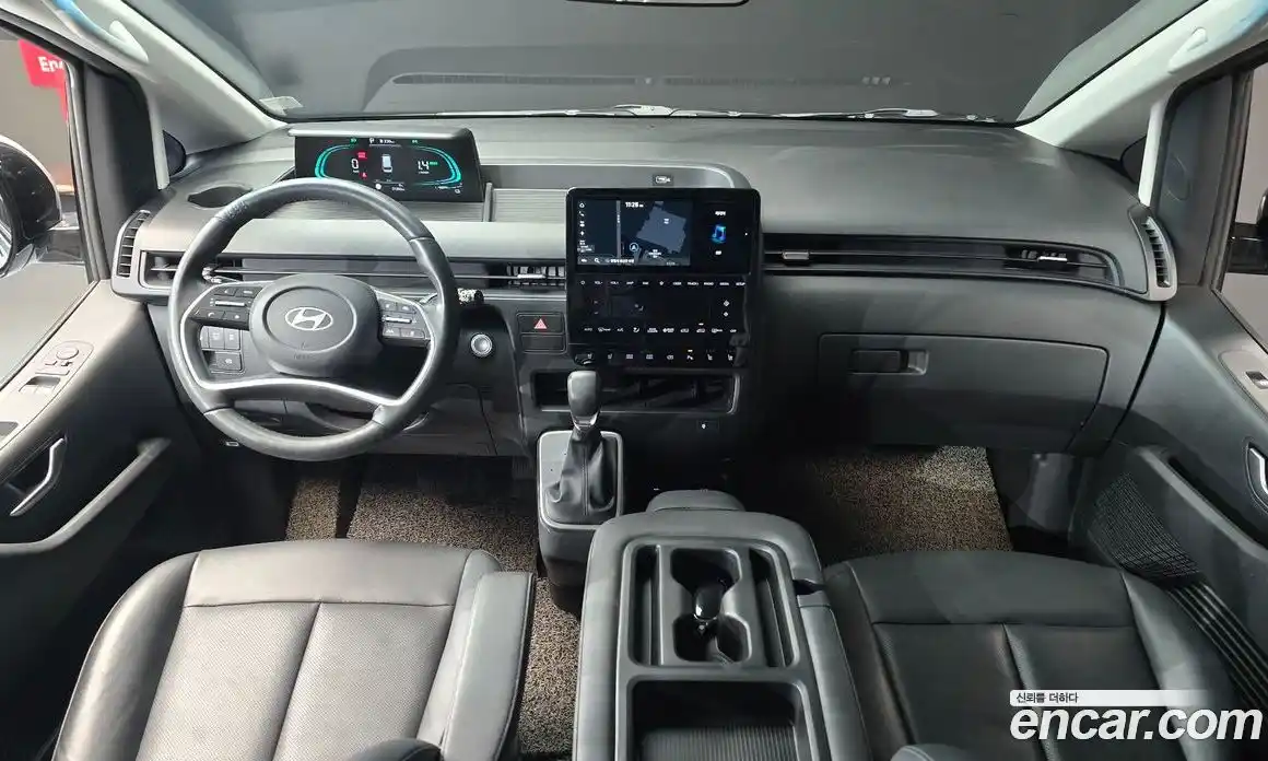 Hyundai Staria 2025 1.6 Автомат в Москве № 50162, фото 7