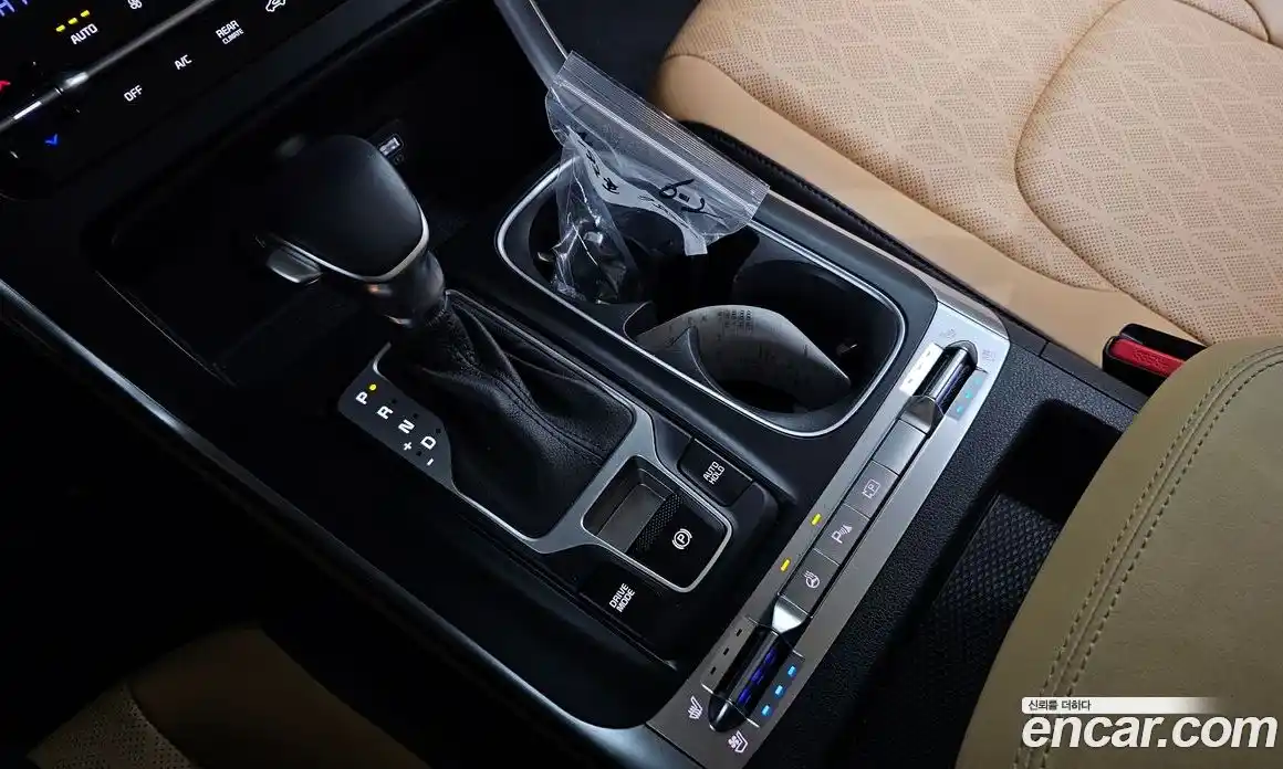 Kia Canival 2023 3.5 Автомат в Москве № 50490, фото 14