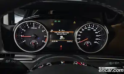 Kia Canival 2023 3.5 Автомат в Москве № 50490, миниатюра 4