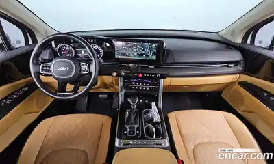 Kia Canival 2023 3.5 Автомат в Москве № 50490, миниатюра 6