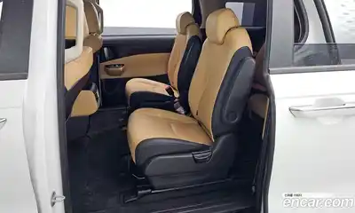 Kia Canival 2023 3.5 Автомат в Москве № 50490, миниатюра 9