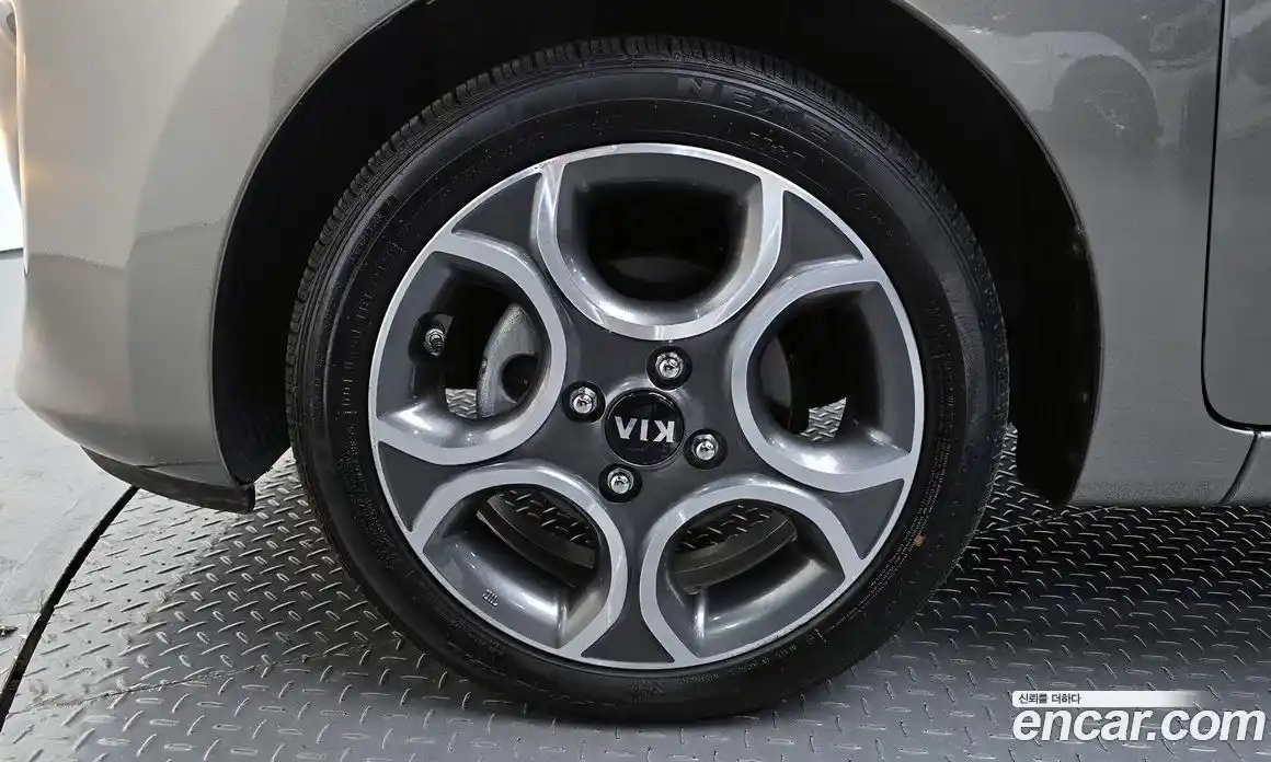 Kia Morning 2016 1.0 Автомат в Москве № 54856, фото 13