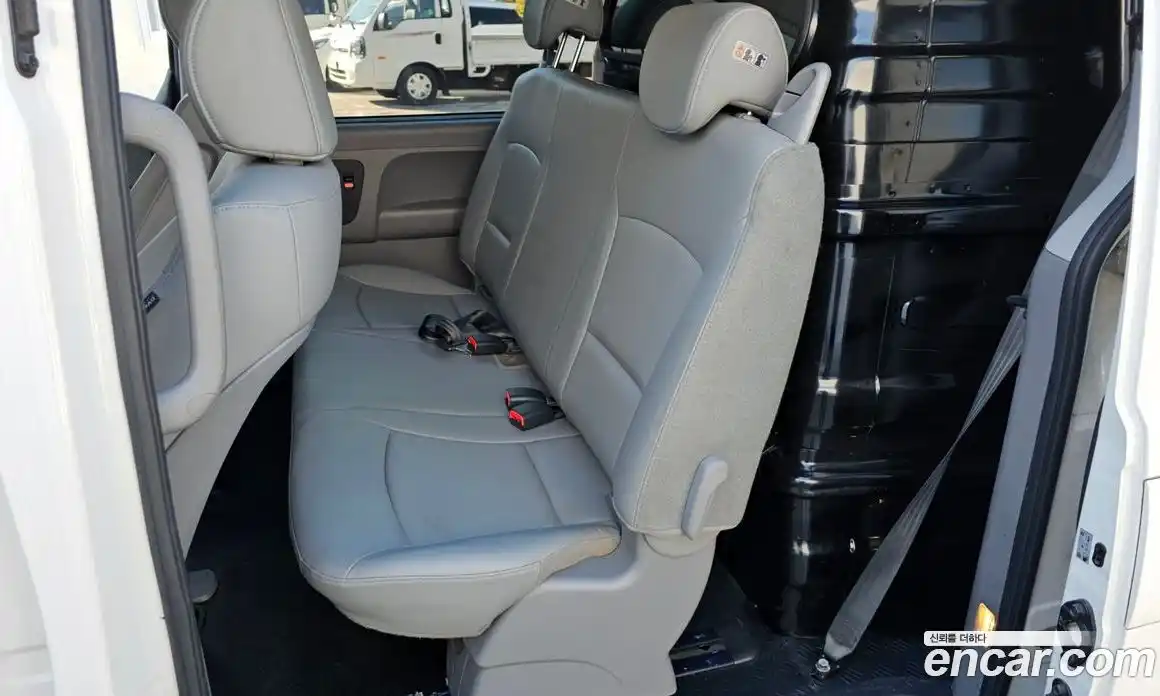 Hyundai Starex 2021 2.5 Автомат в Москве № 6112, фото 18