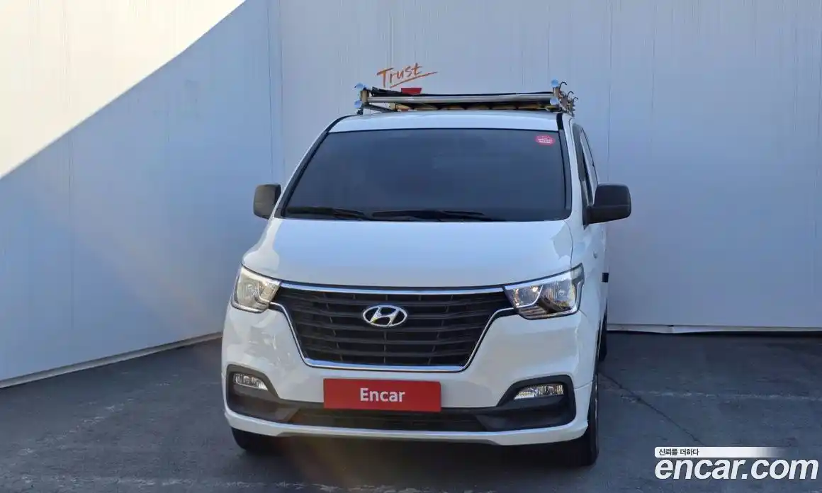 Hyundai Starex 2021 2.5 Автомат в Москве № 6112, фото 5