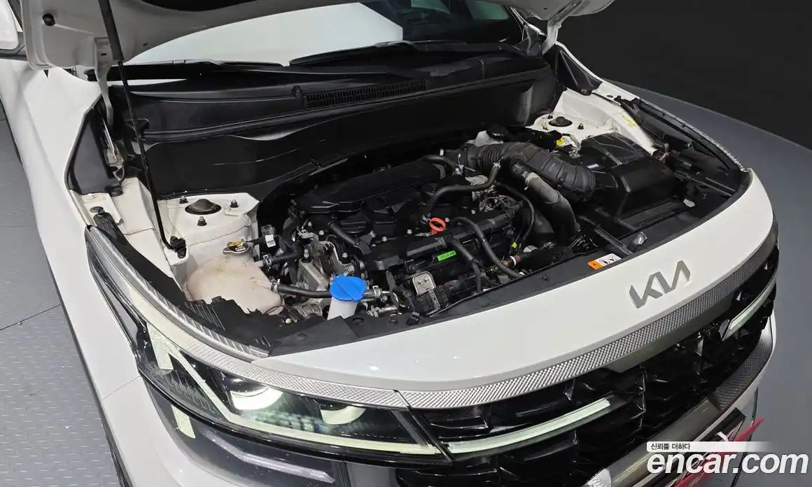 Kia Seltos 2023 1.6 Автомат в Москве № 74879, фото 6