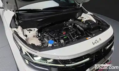 Kia Seltos 2023 1.6 Автомат в Москве № 74879, миниатюра 6