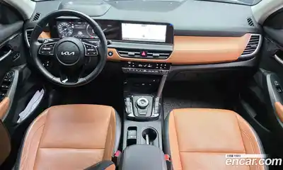 Kia Seltos 2023 1.6 Автомат в Москве № 74879, миниатюра 7