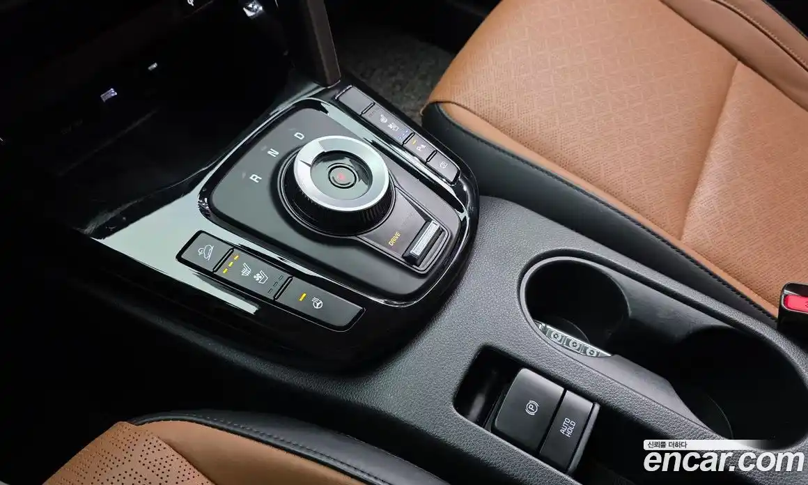 Kia Seltos 2023 1.6 Автомат в Москве № 74879, фото 9