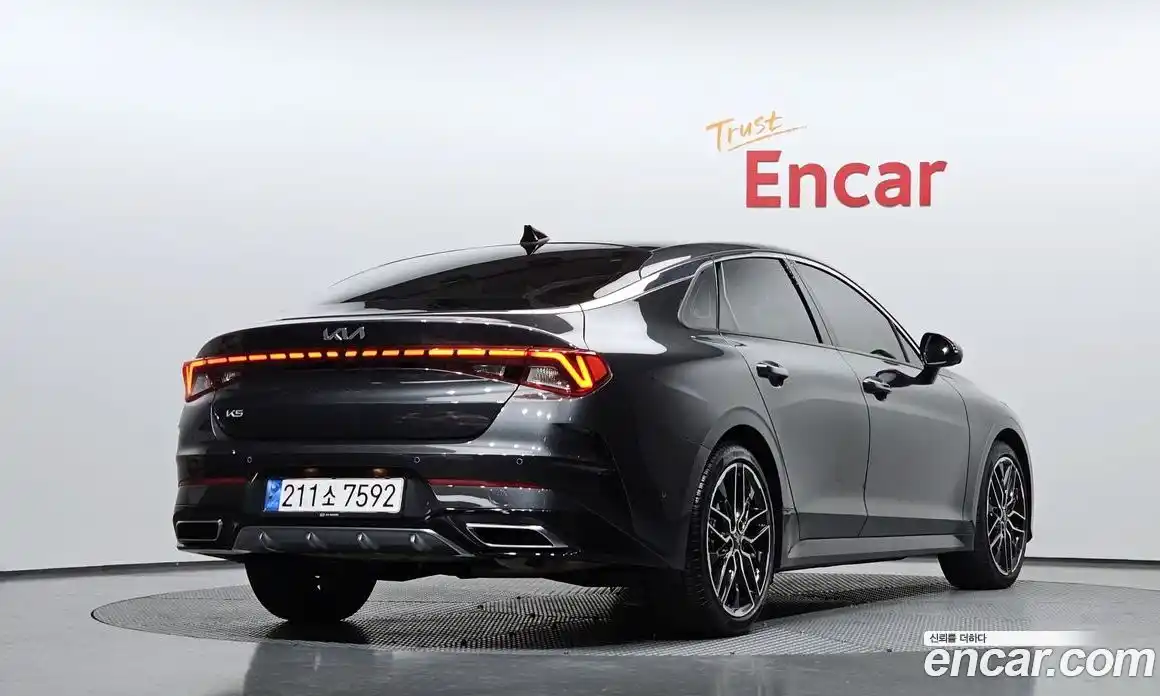 Kia K5 2023 1.6 Автомат в Москве № 75069, фото 11