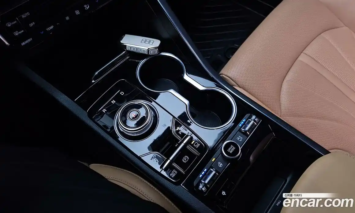 Kia K5 2023 1.6 Автомат в Москве № 75069, фото 13