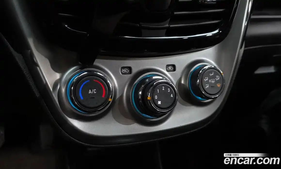 Chevrolet Spark 2016 1.0 Автомат в Москве № 755, фото 3